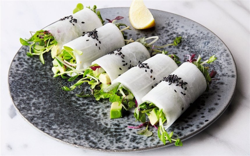 Спрингроллы с дайконом 